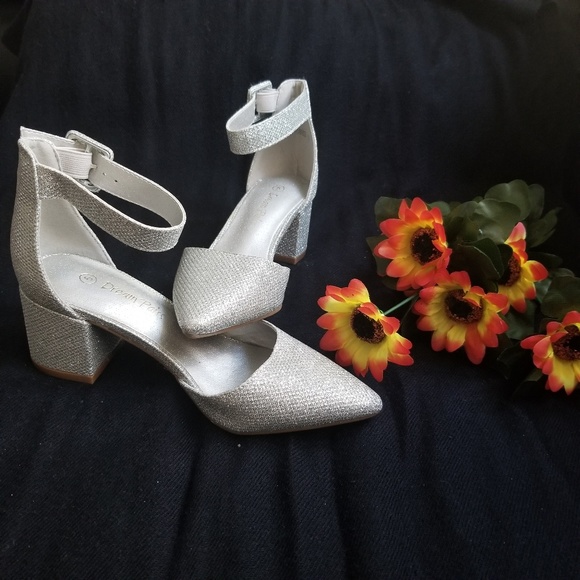 women's shoes Dream pairs size 5 - Picture 1 of 8